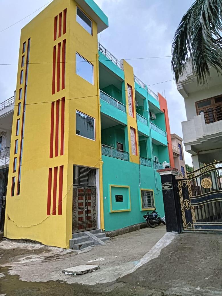 Amrita Residency Villa Varanasi Dış mekan fotoğraf